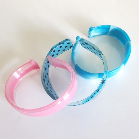 Lot of 3 plastic acrylic cuff bangles bracelets blue pink polka-dots Unique - Picture 5 of 6